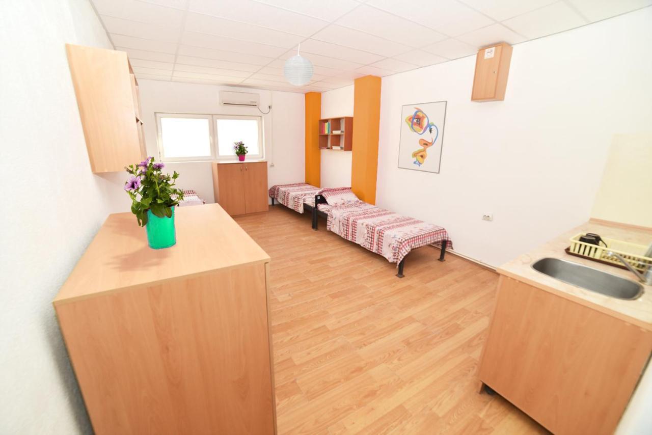 Hiljadnikov Apartments Штип Екстер'єр фото