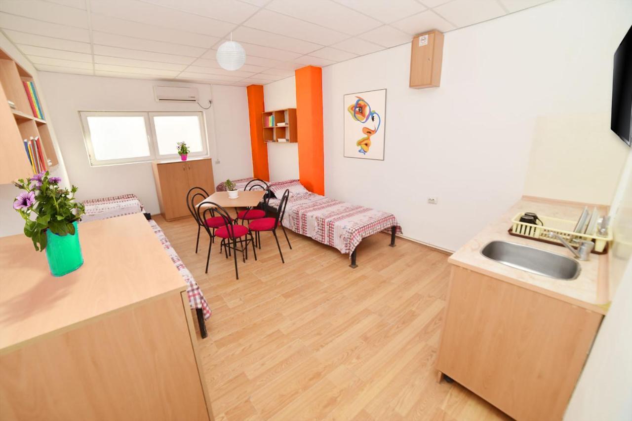Hiljadnikov Apartments Штип Екстер'єр фото